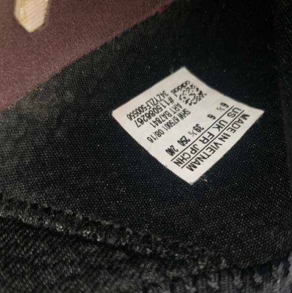 Adidas NMD R1 - Picture 6 of 6